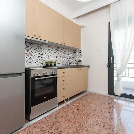 Houseloft Urban Retreat * Salonic