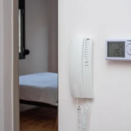 Houseloft Urban Retreat Apartment *